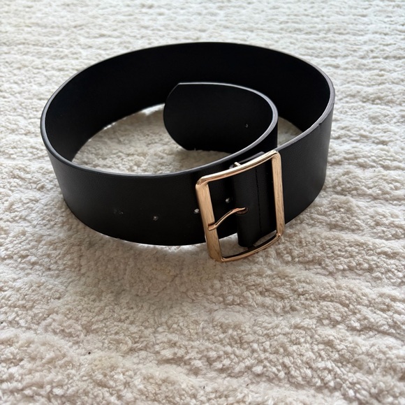 Accessories - Wide Black Belt with Gold Buckle